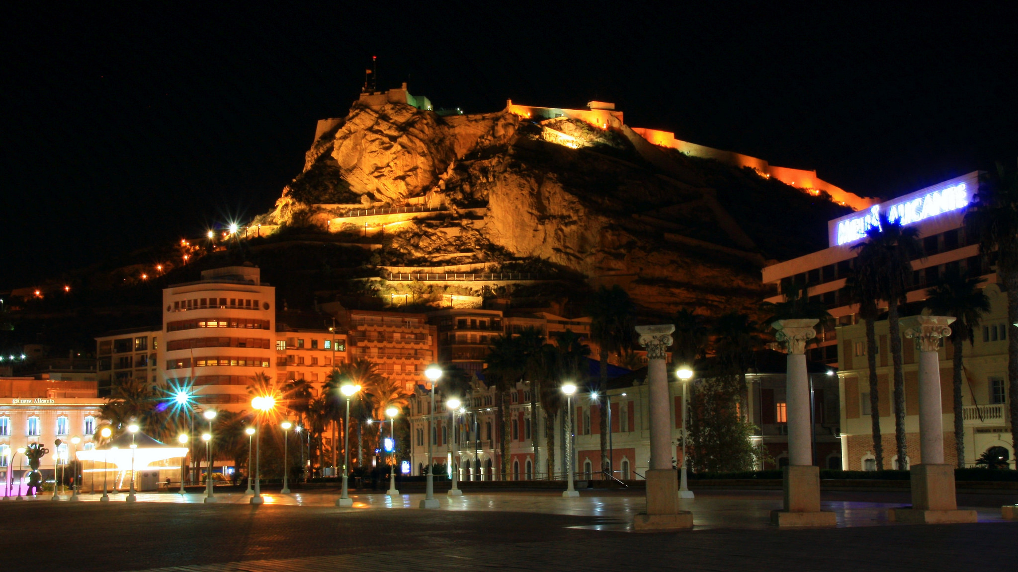 Experience the Festive Vibe of San Juan Bonfires in Alicante - Alicante 